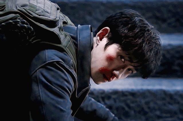 盗墓笔记重启开播让人惊喜朱一龙演技获赞可张起灵太尴尬