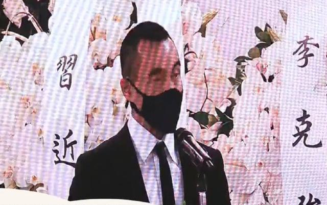何鸿燊|赌王出殡现场曝光！奚梦瑶贴心照顾长孙，二房儿子抱遗像紧跟灵柩