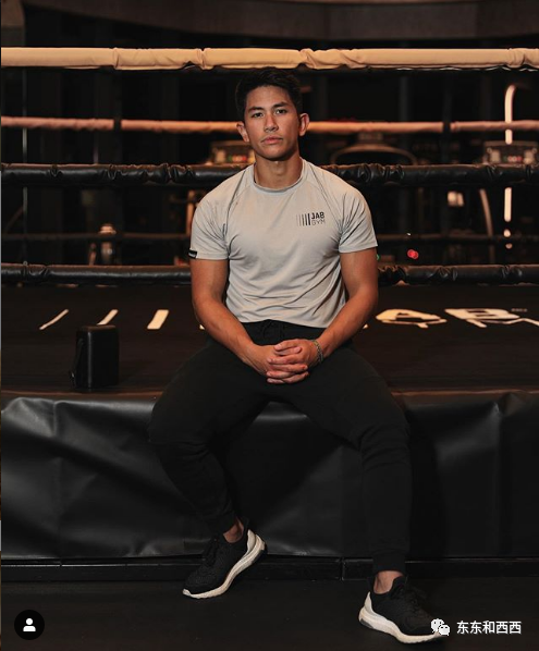 王子|帅气多金的王子没有女友？怪不得百万迷妹为他疯狂……