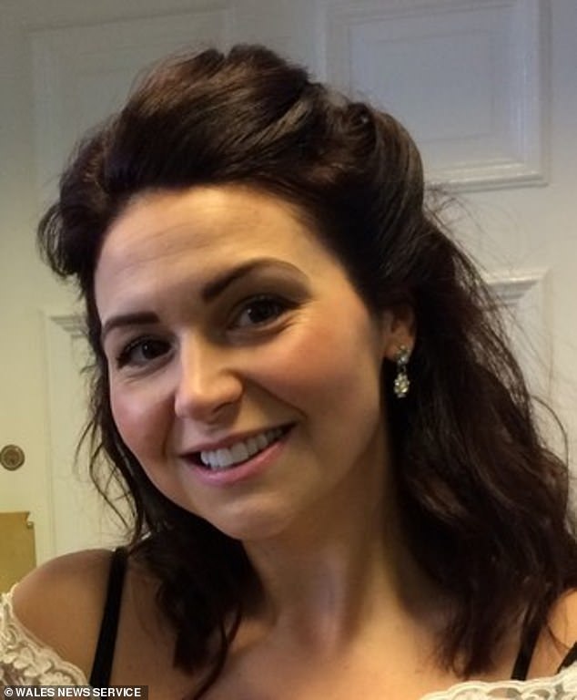 英国_社会|英国产妇哺乳三天大宝宝时沉睡过去，醒来后发现孩子已夭折