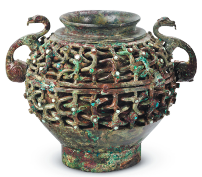 乾隆|这件乾隆玲珑夹层瓶，“玲珑”在何处？