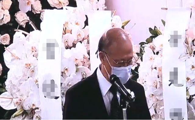 赌王|赌王扶灵场面震撼！占据半壁江山的商政大佬现身，大屏幕展示影像