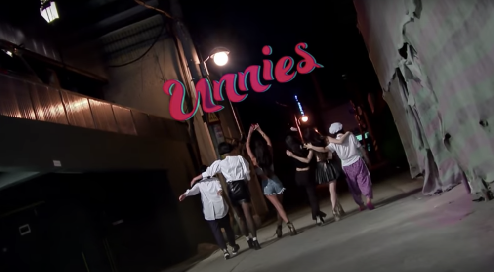 slam dunk|30岁以上的姐姐“乘风破浪”忙捞金，熟女综艺节目在国外究竟怎么玩？