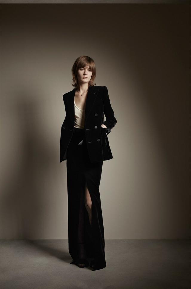 圣罗兰早秋系列发布飒爽冷艳巴黎女郎风满屏都是模特的大长腿