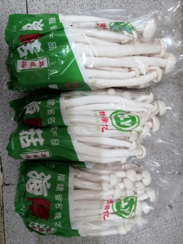 在香港花10块港币也能做出美味佳肴