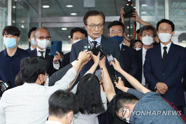 首尔市|首尔市长死后仍陷入性丑闻余波：8万民众反对市葬，遗属将追究名誉损失