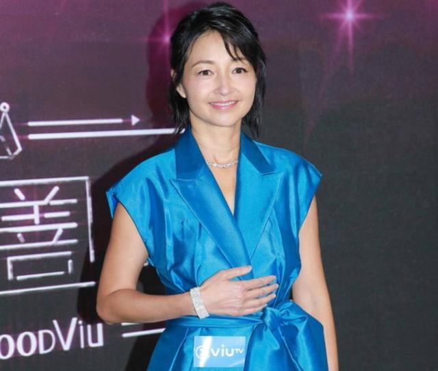 20年前惊为天人的"郭襄"李绮红,患抑郁症,如今47岁变得认不出