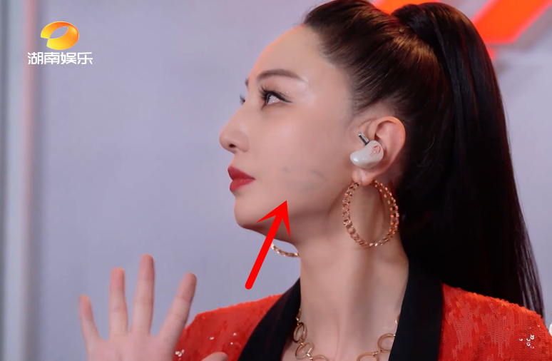 万茜|节目组偏心万茜却意外爆冷，魏大勋被吐槽关系户，催促宁静引争议