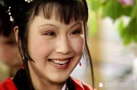 刘姥姥|刘姥姥摔跤之处，为何偏在黛玉的潇湘馆？细琢磨心内一惊