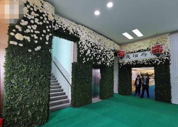 何鸿燊|港媒曝赌王丧礼不惜工本致费用超支，总花费达两千万冠绝全港