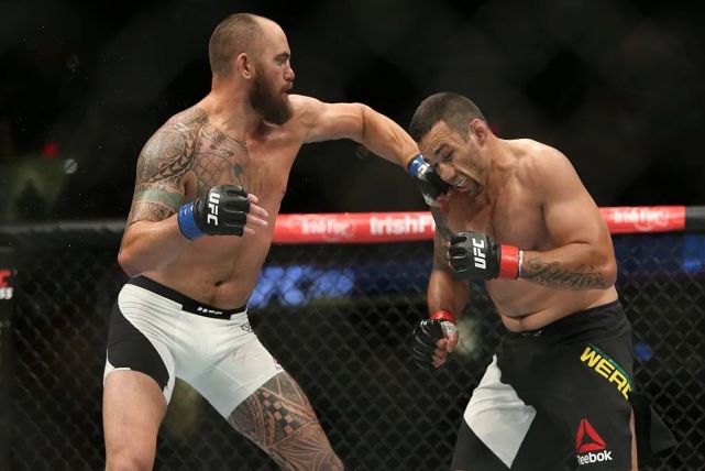 阶层突破者——飞速蹿升的火箭人|火箭队|八角笼|ufc|特拉维斯-布朗