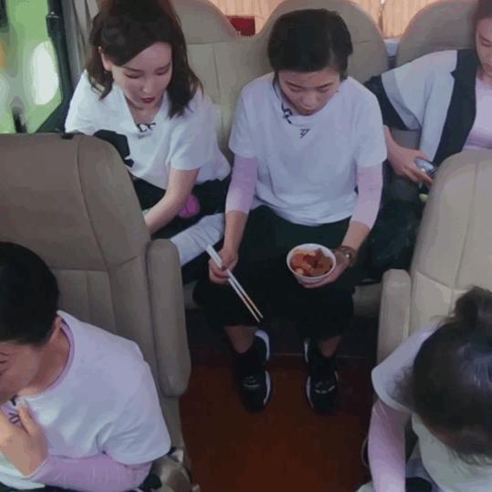 张萌|张萌才是浪姐另类选秀，业务不突出道歉第一名，妥妥的人间反黑站