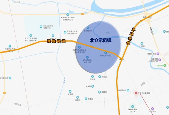 跳脱出天津就能发现,北仓示范镇位于"黄金三角"的关键位置.