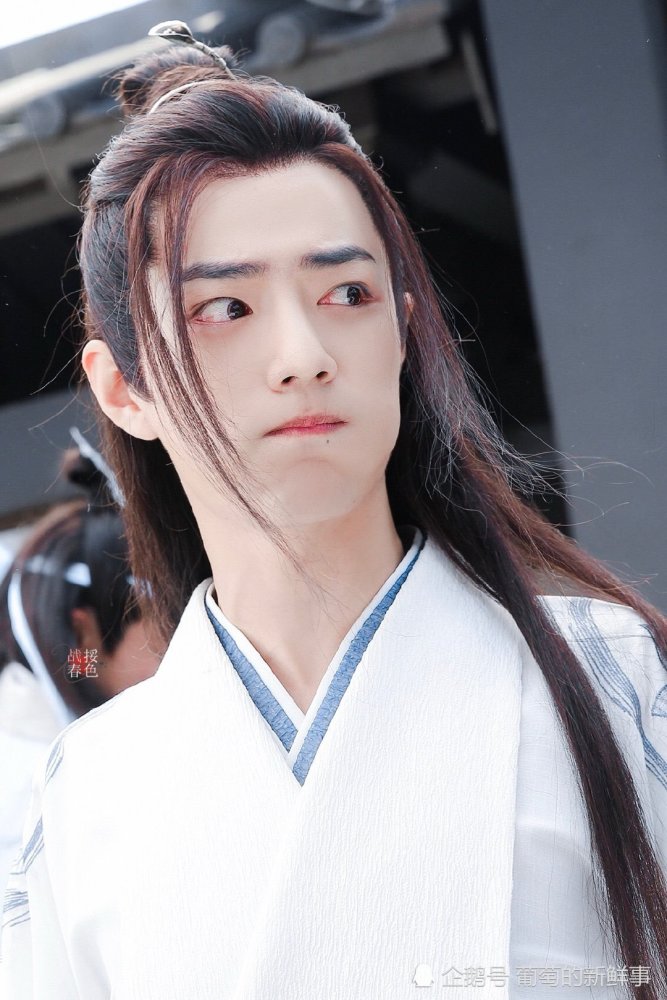 肖战|肖战能给这个时代定义真正的流量意义？我觉得OK