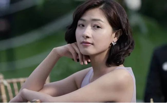 万茜|乘风破浪的姐姐下一个人设崩塌的会是她吗？