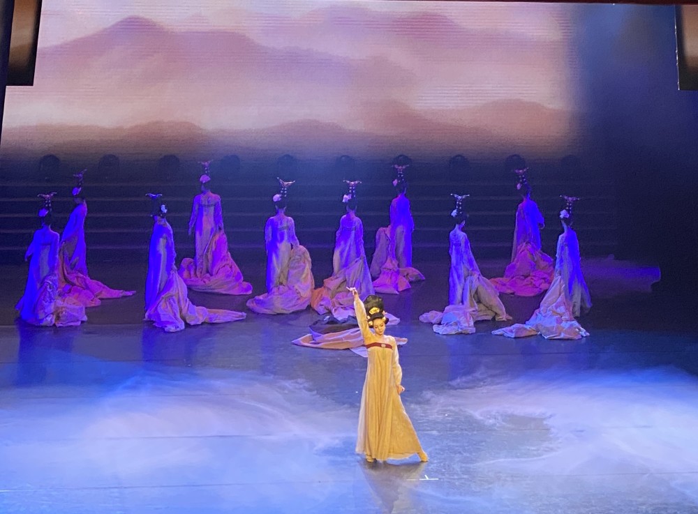 脱贫|再组CP！20场巡回展演带你看川渝如何携手脱贫奔小康