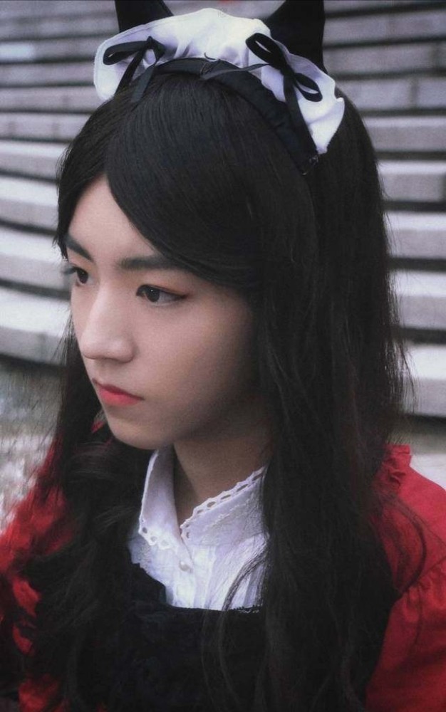 盘点那些男明星中的女装大佬