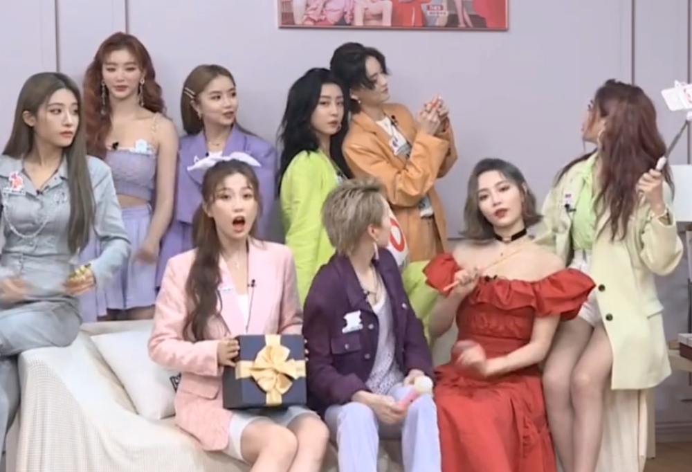 硬糖少女303|硬糖少女资源公布：全团7人只有张艺凡1人获得电影资源，陈卓璇厉害
