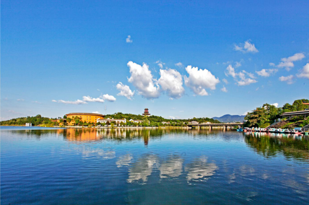 第三届章贡区文化旅游节本月18日至19日举办