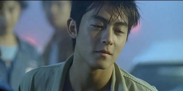 陈冠希|香港30年娱记揭露陈冠希“照片门”狼狈一面：身穿防弹衣逃回加国