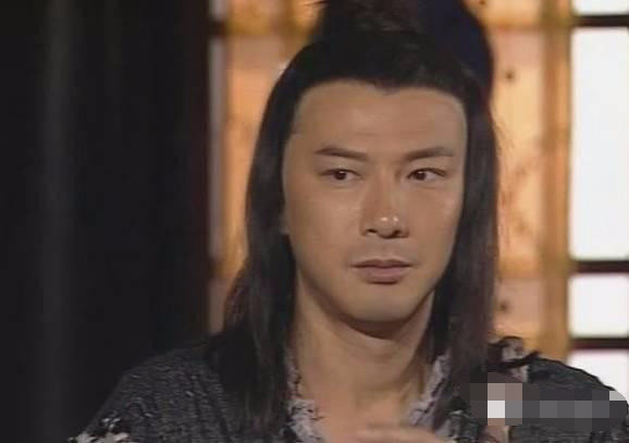 tvb|TVB老戏骨黄昏恋迎来结婚2周年 夫妻俩甜蜜共进晚餐拍恩爱合影