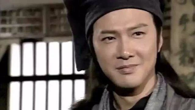 tvb|TVB老戏骨黄昏恋迎来结婚2周年 夫妻俩甜蜜共进晚餐拍恩爱合影