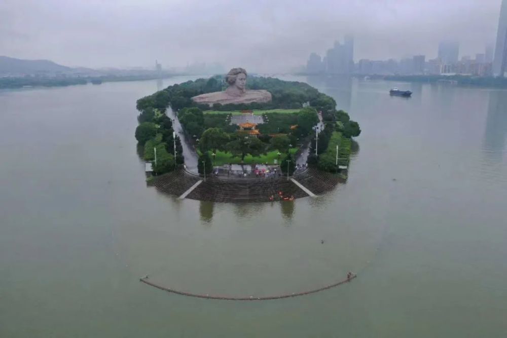 橘子洲景區今日下午緊急閉園!長沙三條隧道將夜間全封閉施工