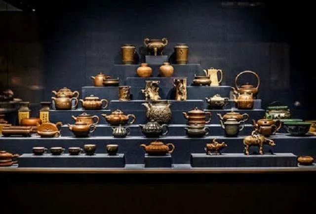 翁万戈|好一个百岁老头翁万戈，国家买不给，却无偿把138件文物捐给美国