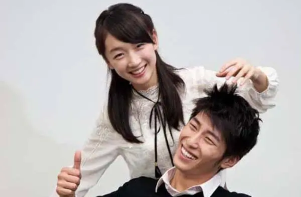 何超莲|从程晓玥到何超莲，窦骁凭什么吸引豪门富家女？《楚乔传》暴露一切