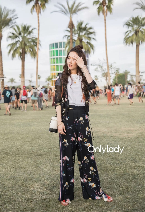 郭碧婷|郭碧婷素颜穿“遮肚衫”，皮肤枯黄像个路人，向佐是怎么忍的？