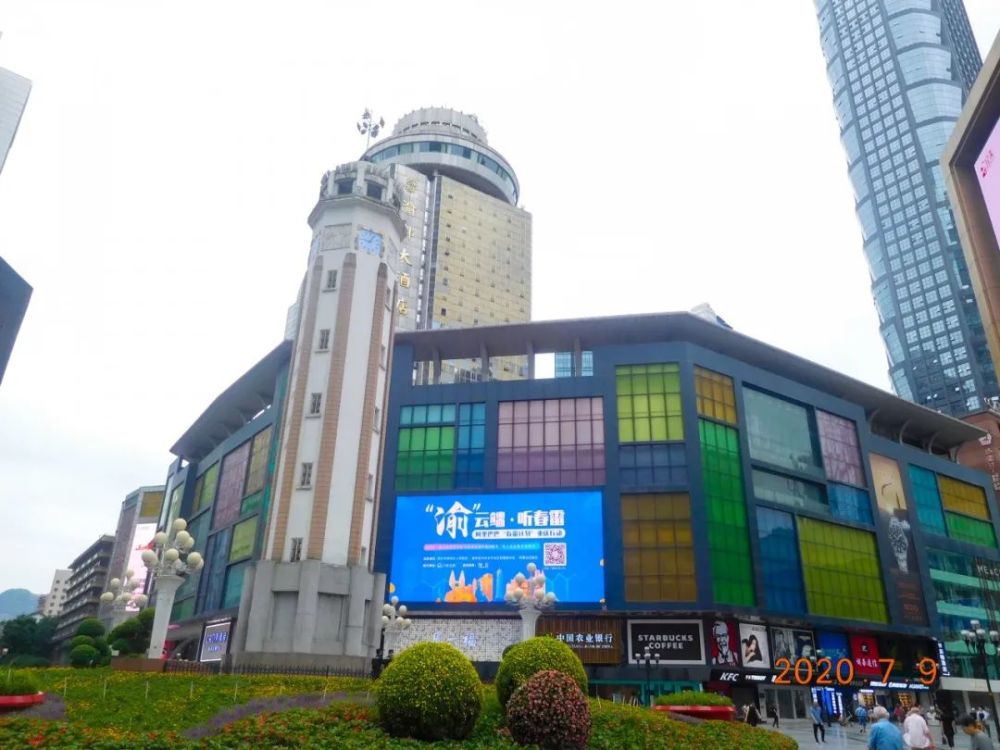 今天起,这七块大屏都被"春雷计划"承包啦!