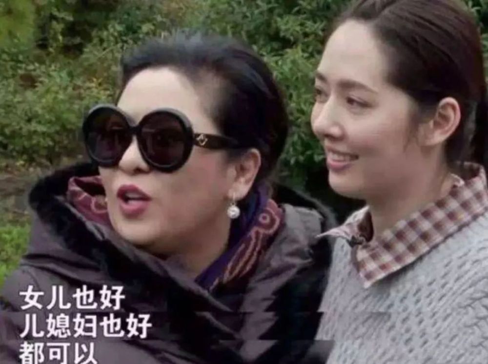 郭碧婷|郭碧婷疑似骗婚，删光老公微博：求求你，别装了！