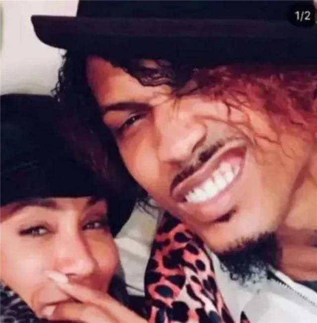 奥古斯特·阿尔西娜|妻子贾达承认出轨小21岁歌手，威尔史密斯宣布：永远不会离婚