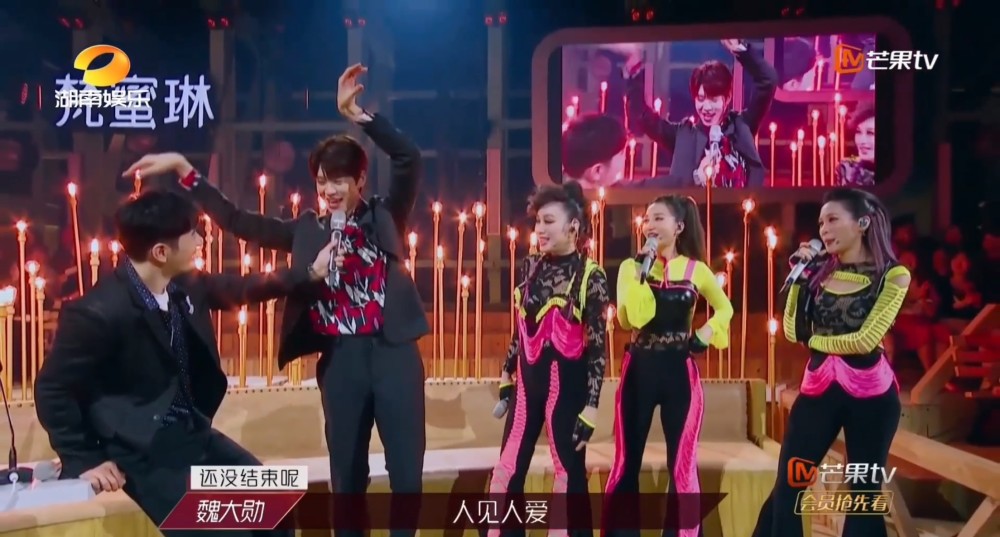 魏大勋|否定钟丽缇还嫌弃黄圣依，全程看提词器的魏大勋，凭什么当主持人