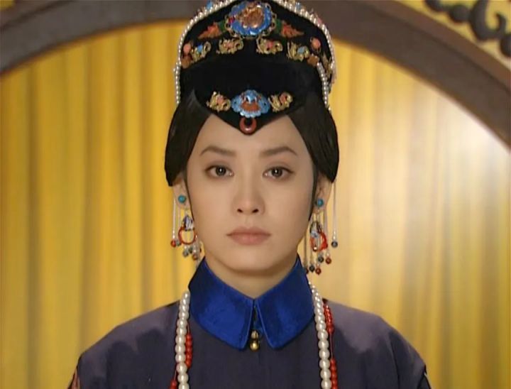 宁静|宁静当年有多美？上街被路人追着围观，张国荣赞其无法用言语形容