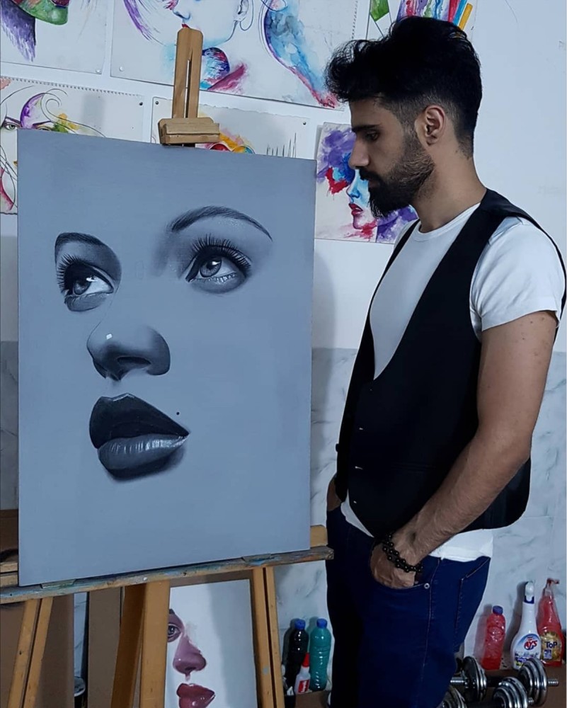 脸型|不画脸型，只画五官，为什么他的作品仍被称为完美面孔？