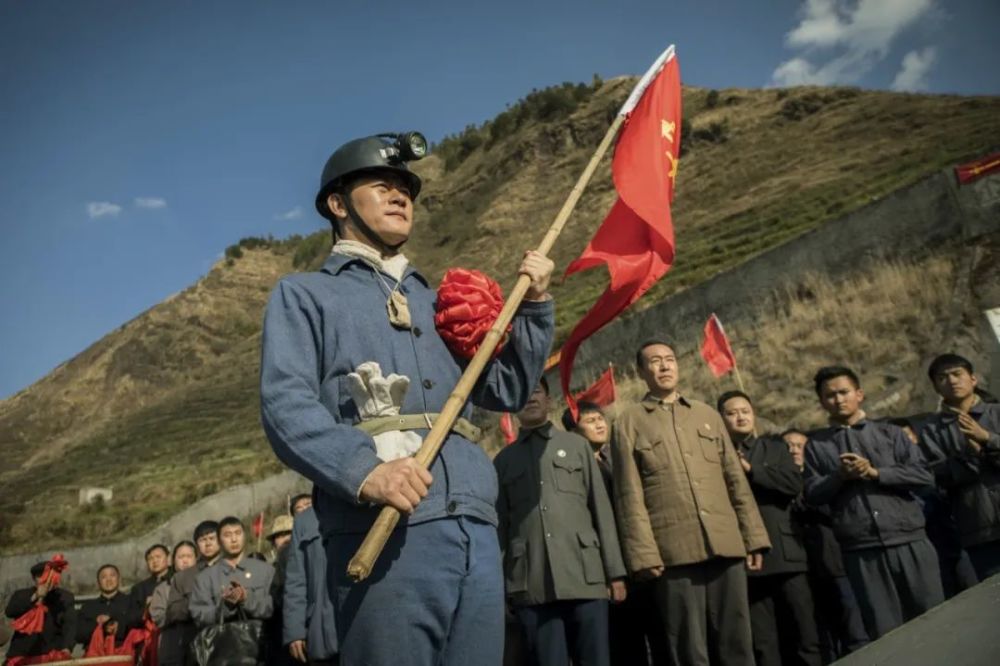 致敬三线建设正是青春璀璨时将登央视