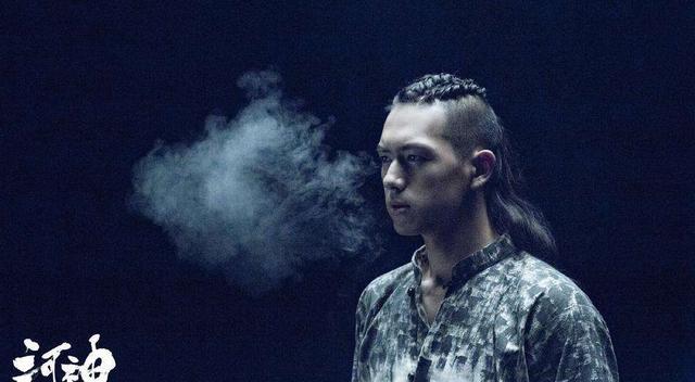 河神2|《河神2》口碑大跌的背后，监制内涵李现，力挺金世佳反被喷