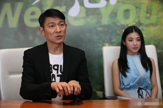 刘德华多宠爱张含韵,帮助她事业发展,还收张含韵为干女儿