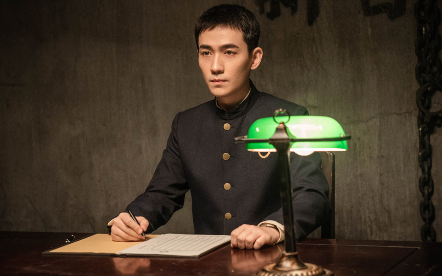 亲爱的自己|《亲爱的自己》没等来，朱一龙民国剧官宣，阵容堪称“神仙打架”