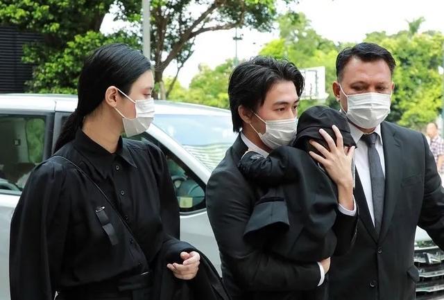 何超莲|“纯情少男”窦骁，坐稳赌王“准女婿”位子的背后，并不简单