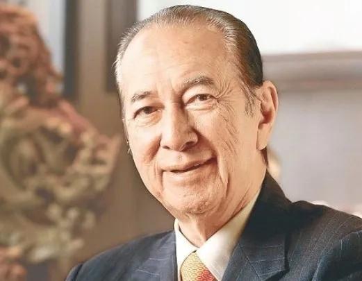 何鸿燊|在赌王何鸿燊灵堂上闹事的三个人，“真实身份”一个比一个意外