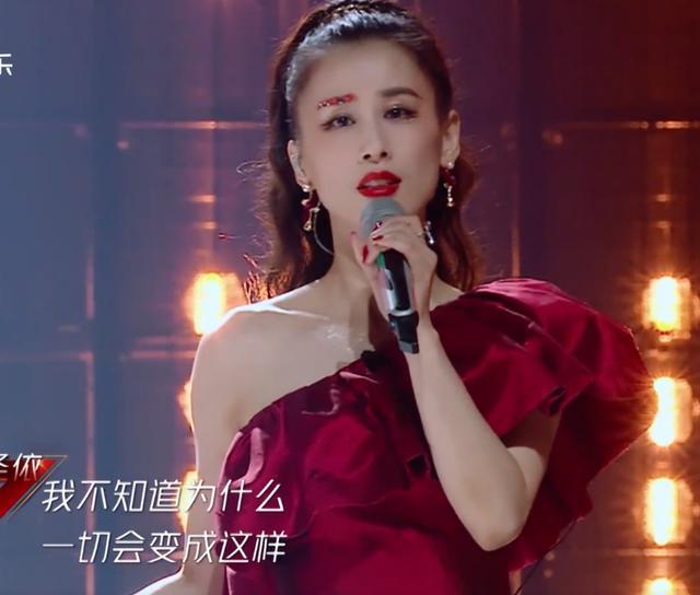 黄圣依|豪门阔太没白当！黄圣依深夜为队友熬了一锅燕窝吃！