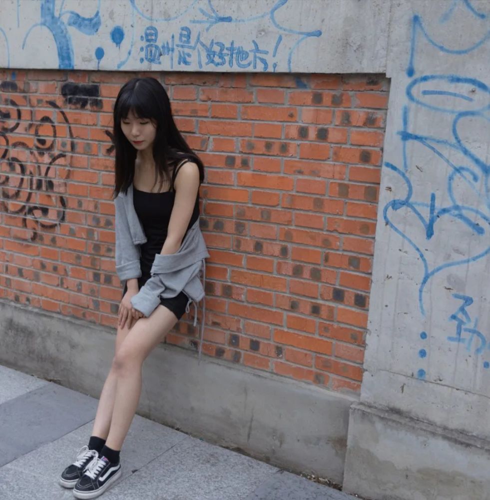 模特秀场猫系模特夏楠