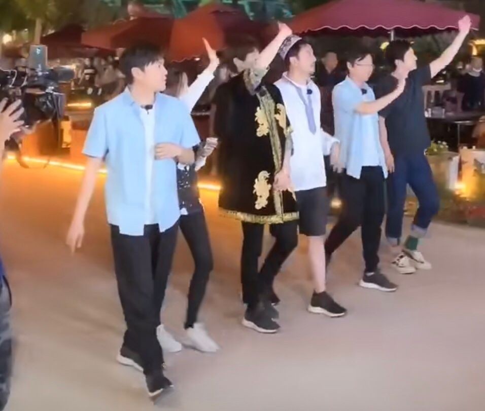 极限挑战|《极挑》路透：邓伦缺席，秦昊变飞行嘉宾，杨超越疑取代迪丽热巴成固定成员