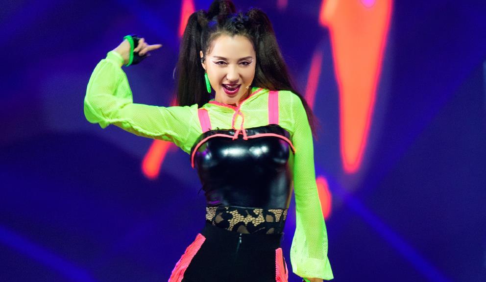 浪姐|《浪姐》冲浪榜还有四小时：万茜跌至第五，许飞朱婧汐争第七