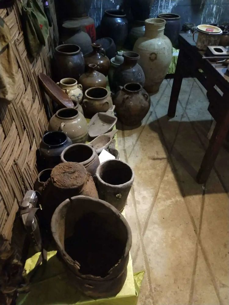 老物件|会泽大桥一村民收藏几千件“老物件”！快来看看你都认识吗？