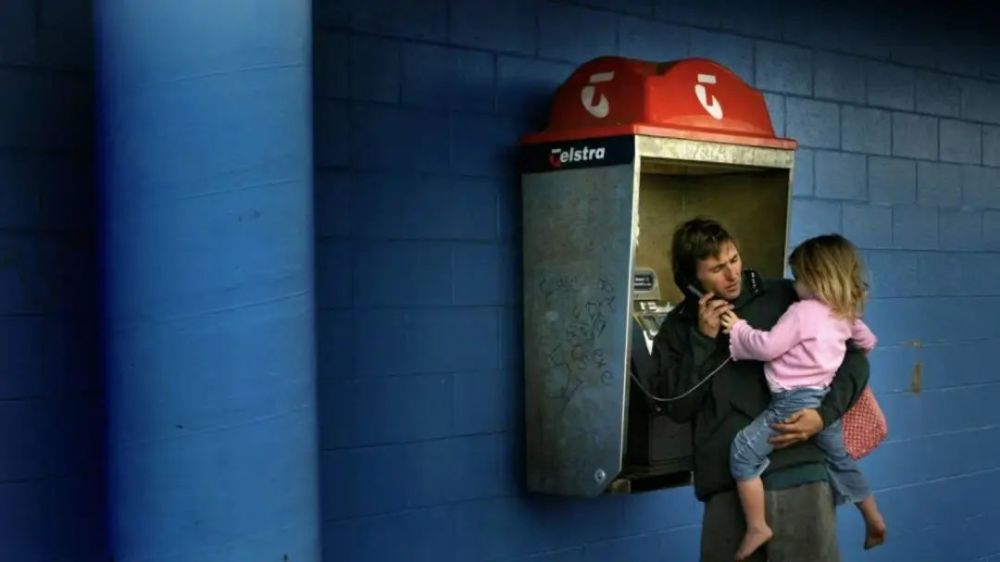 电话亭|除了不能打电话，现在的电话亭什么都能做