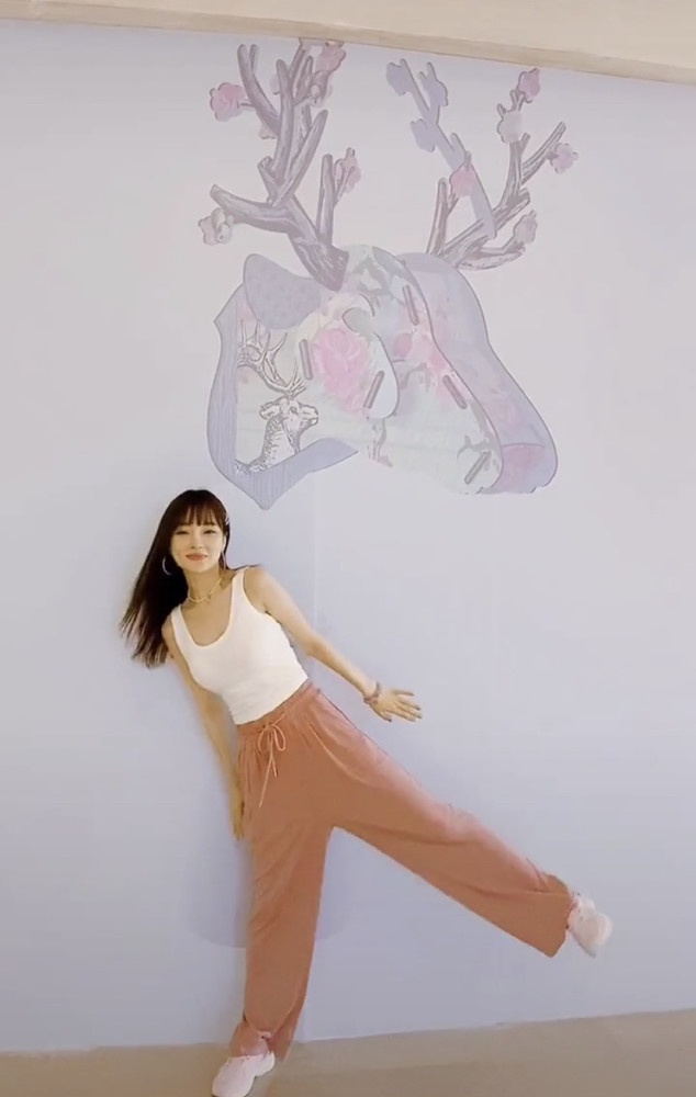 贾乃亮|向贾乃亮求和？李小璐撒娇卖萌，背景乐表心意：还想让你叫我宝贝