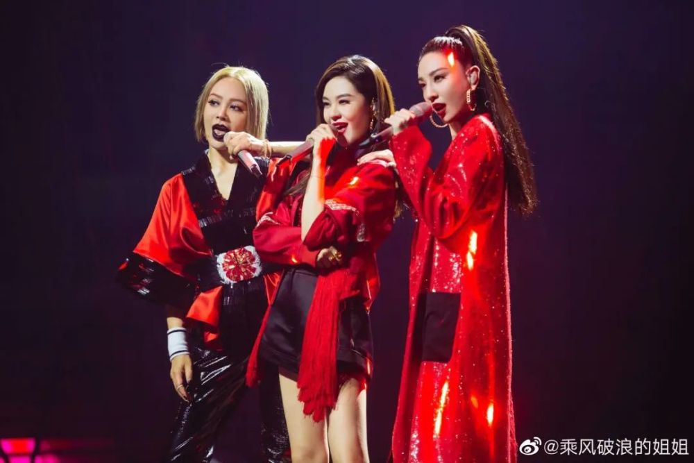 王丽坤|王丽坤在《浪姐》的转变，反映出伊能静的不足，秦昊也吐槽过